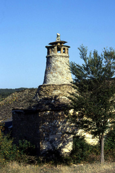 Cheminée typique du Haut-Aragon.